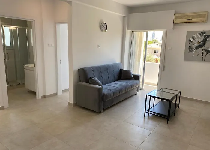 1-bedroom With View Apartman